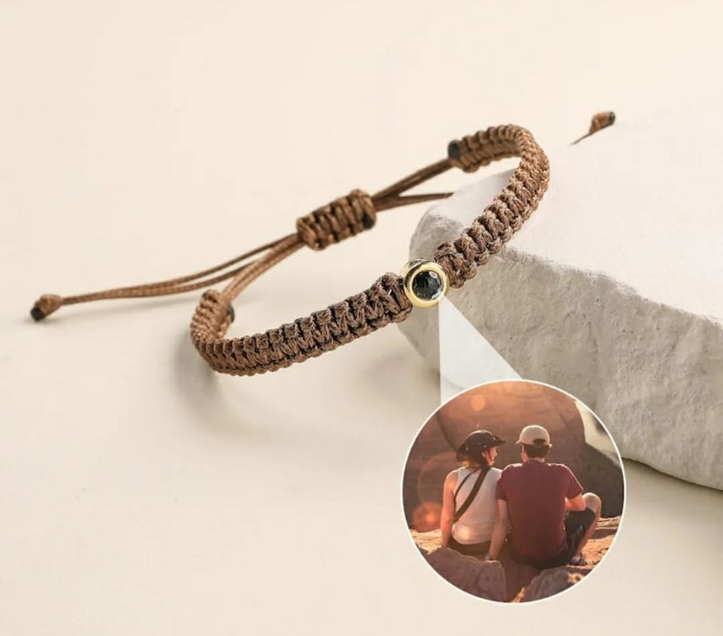💖 Photo Projection Bracelet – Carry Your Memories With You