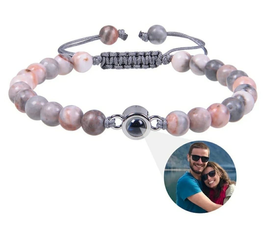 💖 Photo Projection Bracelet – Feel Your Loved One Close